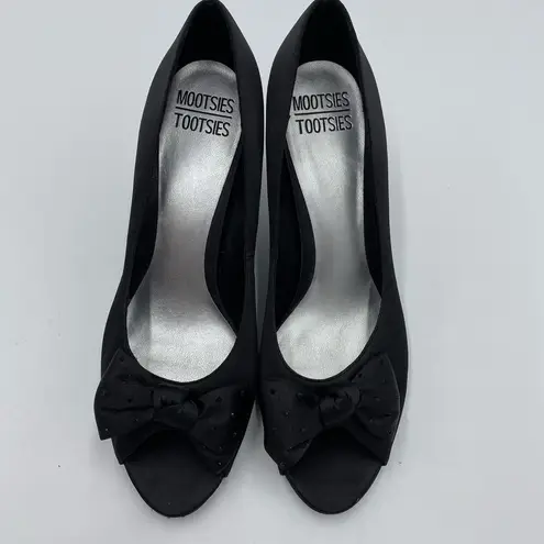 Mootsies Tootsies Mootsie + Tootsie Women's Black Satin Rhinestone Bow Peep Toes Heels Size 9