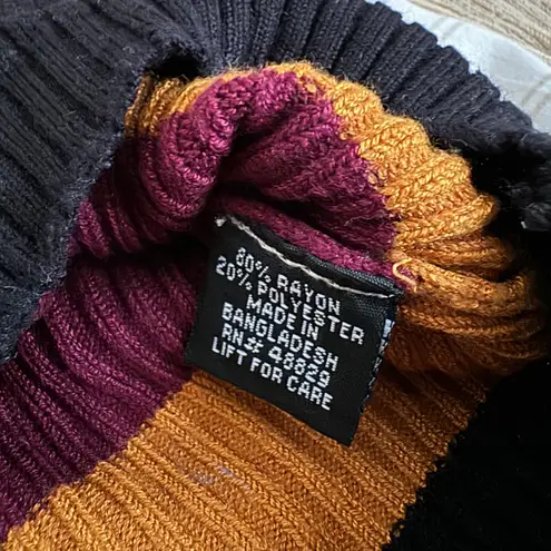 Cute Multicolor Striped Colorful Round Neck Slim Fit Sweater Size Medium Multi