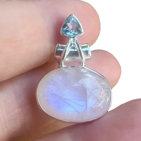 Natural Rainbow Moonstone & Topaz 925 Silver Pendant
