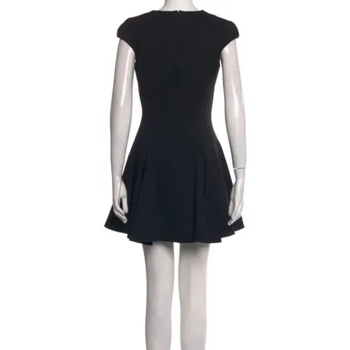Cushnie Et Ochs Dress Sz 6 Black Fit And Flare Cap Sleeves VNeck Minimalist Chic