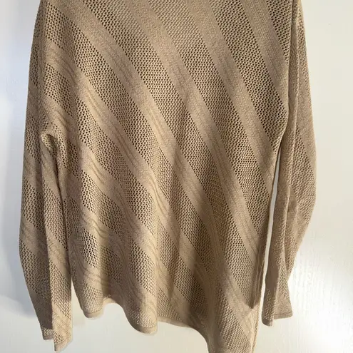 Dana Buchman Tan V-Neck Sweater with Ribbed Knit