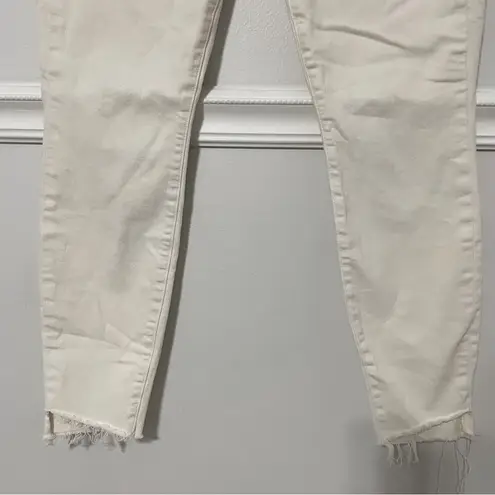 Mother • the looker ankle step fray hem jeans in cream puffs sz 30