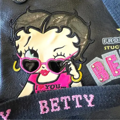 Betty Boop Crossbody Bag - Black & Pink