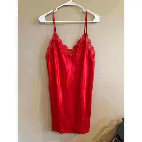 California Dynasty Red Lace Trim Slip Chemise Nightgown Medium Made USA