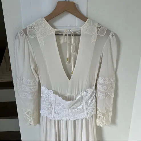 NWT HAH Hidden Gem Maxi Dress in Walking On Eggshells / Cream and White Size XS