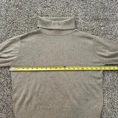ZZ Silk vintage cream tan turtleneck knit sweater size M Size M