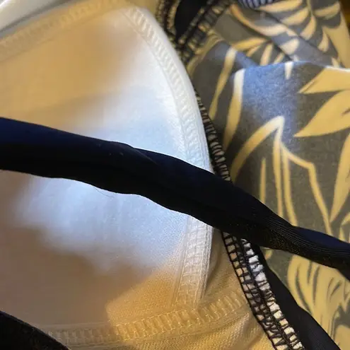 Jamaica Bay Vintage 1990s Y2K Navy Blue and White Hawaiian Print Tankini Top 8