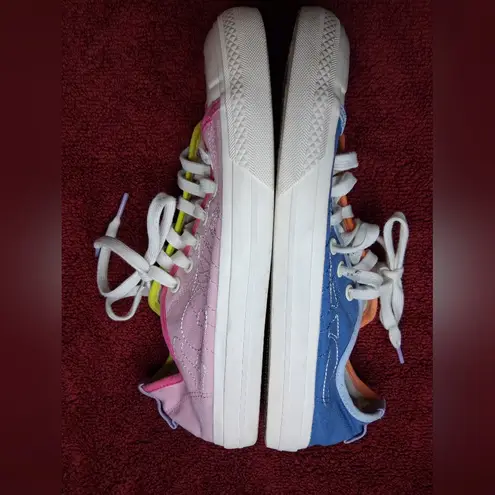 Adidas   x.   Pharrell Williams trainers in pink and orange #PharrellCollabAdidas