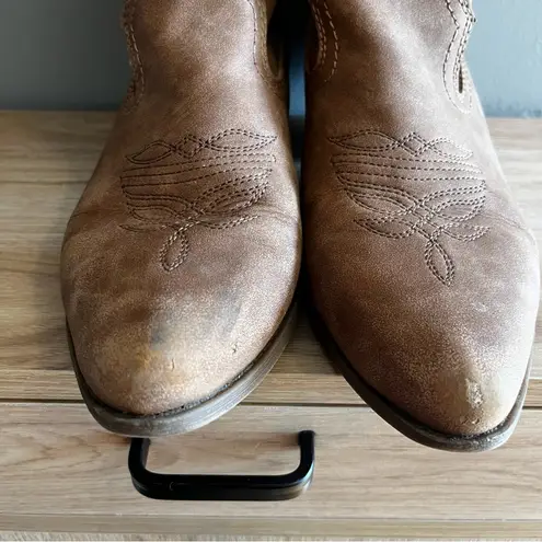 Arizona Jeans Women’s Faux Suede Vegan Cowgirl Boots Size 9 M Rodeo Boho Western Chic