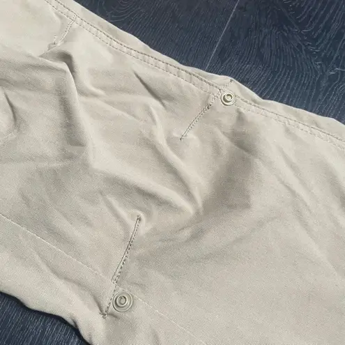 prAna Women's Size 4 Tan Cargo Hiking Pants Convertible Button Legs