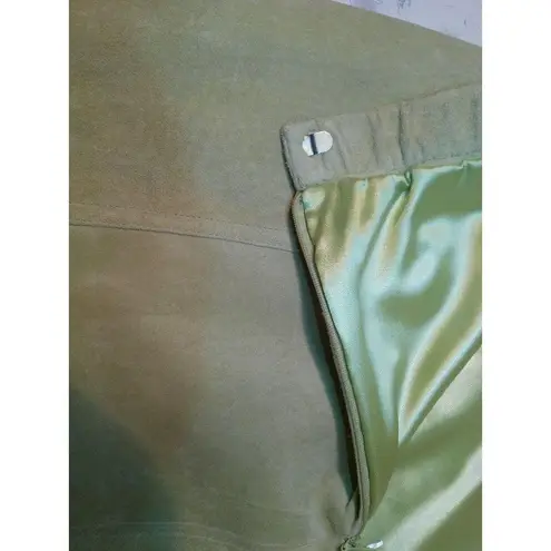 Terry Lewis Casual Luxuries Green Suede Leather Skirt Size 16 NWT