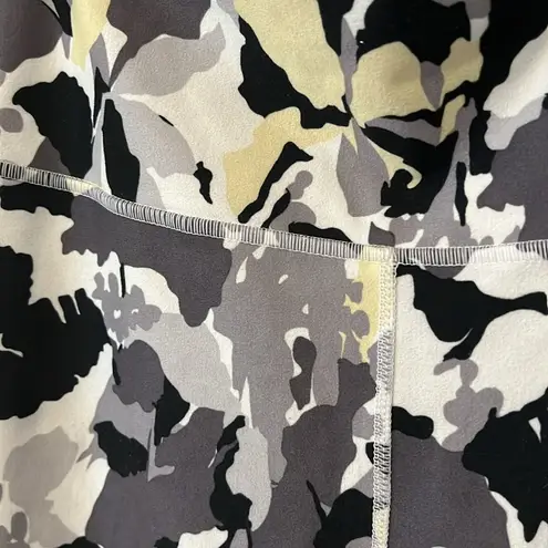 Balance Collection Grey/Black/Yellow floral pattern leggings in size Large