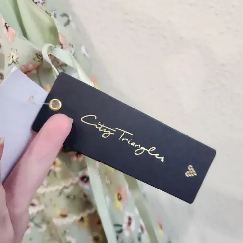 City Triangle Floral Halter Neck Skater Dress Back Zip Green Yellow Size 8