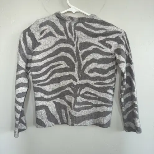 Equipment Femme 100% Cashmere Sweater Zebra Print Gray