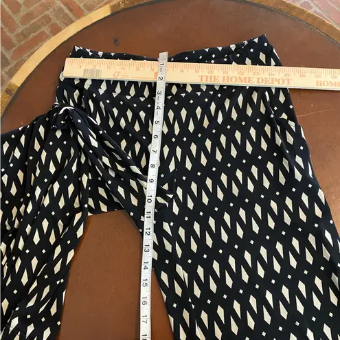 Joseph Ribkoff  Womens Pants Black Tan Size 10 Flare‎ Leg Geometric art to wear - Image 5