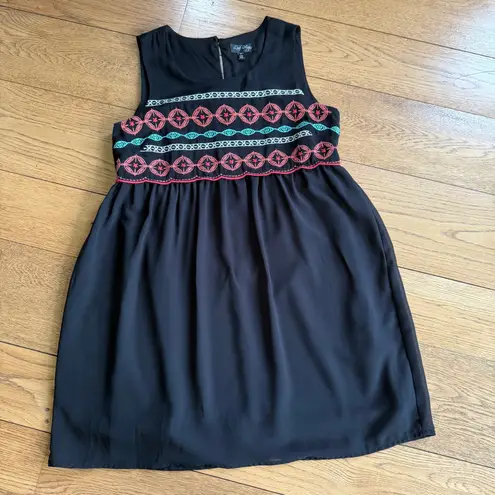 Love Reign Embroidered Babydoll Dress SZ S Black Boho Party Dress Sundress Summer LBD Knee