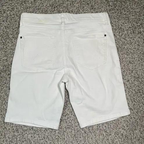 Lincoln Outfitters Women's White Comfort Flex Denim Shorts Size 8
