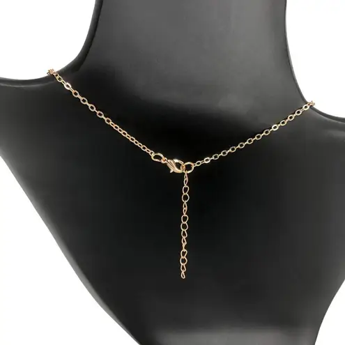 The Bar Gold Simple Necklace