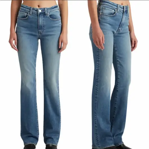 Edwin “Lark” Bootcut Jeans in Flashback Blue Size 27