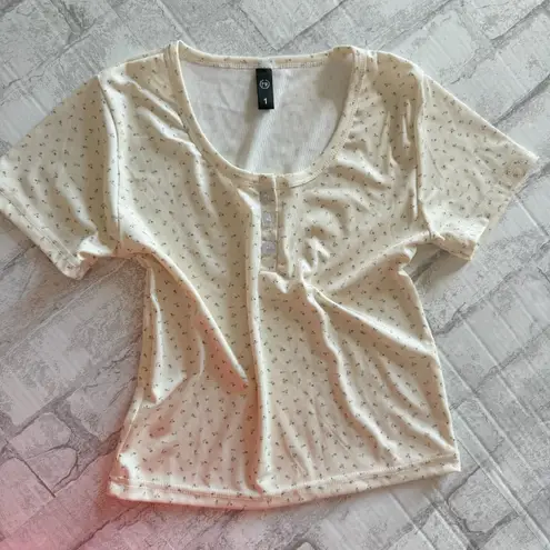 Womens Ribbed Crewneck Short Sleeve Floral Stretch Shirt Dainty Design XS/S Size undefined