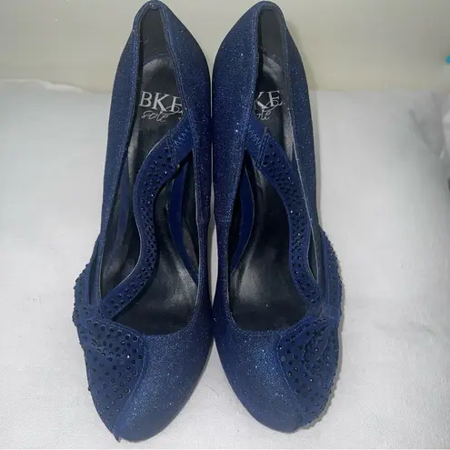 BKE Sole Stilletos Blue Metallic Animal Print 8.5 Women’s