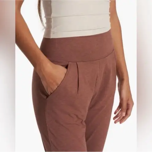 Vuori Lux At Ease Harem Pant Size XS Heathered Brown Tapered Casual Lounge Basic
