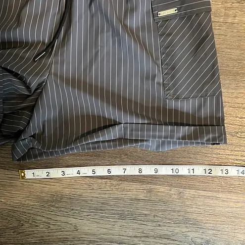 Zyia Women's Gray Pinstripe La Jolla Sleeveless Short Romper Small