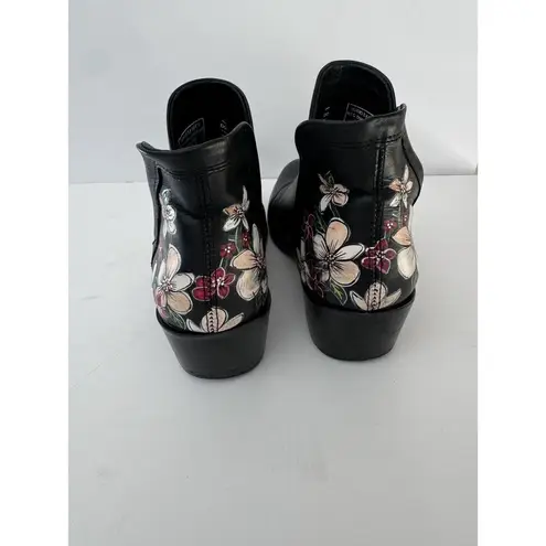 Bala Di Gala Black Leather Floral Flower Booties Boots Women’s Size 7 Mexico