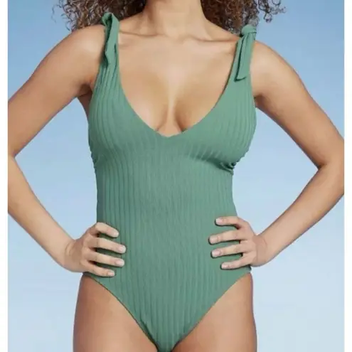 Shade & Shore  ribbed green tie shoulder one piece swimsuit M
