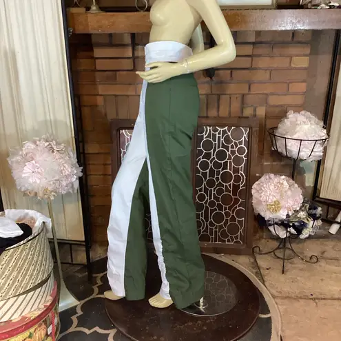 LAURA CARDENES GREEN AND WHITE HIGH WAIST, CROPPED TOP PANT SET NWT (M) Size M