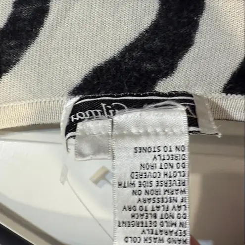 Diane Gilman Vintage  Sweater medium NWT