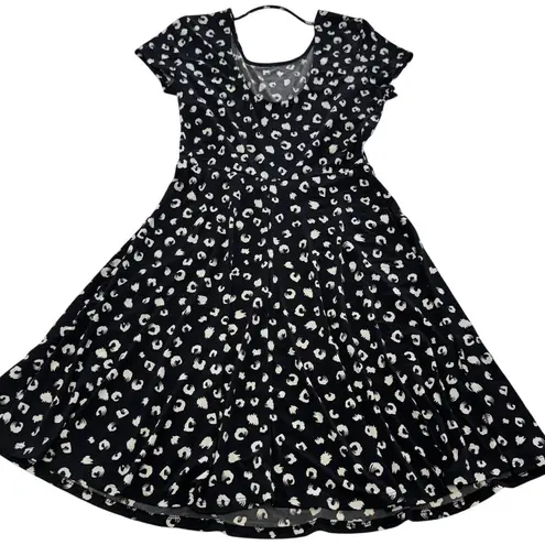 Gilli Dress Womens Small Black White Leopard Print Fit Flare Short Sleeve USA