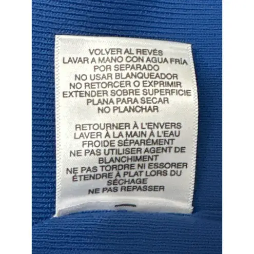 Alfred Dunner Bright Royal Blue Pullover Blouse Flower Decoration Size L