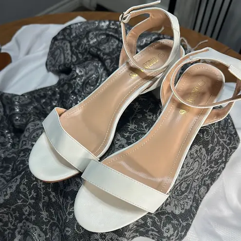 Dream Paris Dream Pairs White Heels Elegant Design