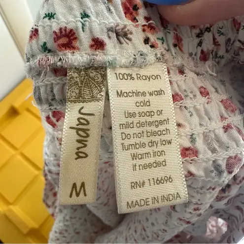 Japna  Smocked Crop Top. Size: Medium. White with Red Flowers.
