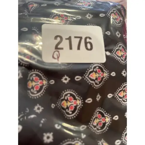 Liz Claiborne  Career Large Pull On Wide Leg Pants Black‎ Geometric Print Stretch