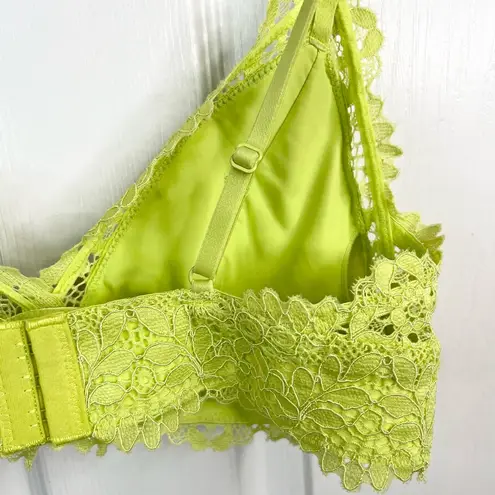 Etam Women's Green Lace Bralette 36B Wireless Adjustable Straps Celery Juice Size undefined