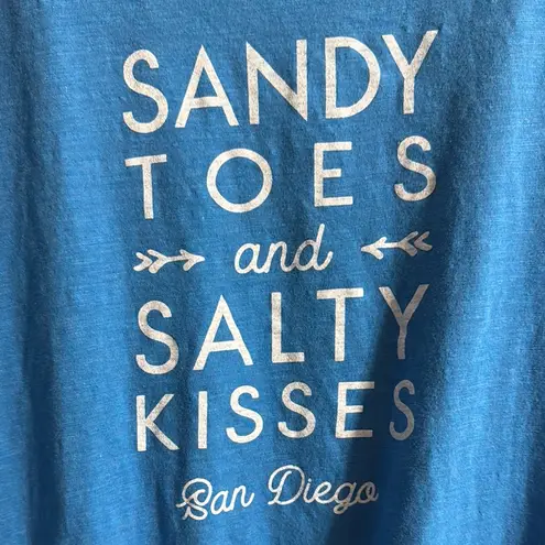 Blue Short Sleeve Tee with Beachy Graphic Size L