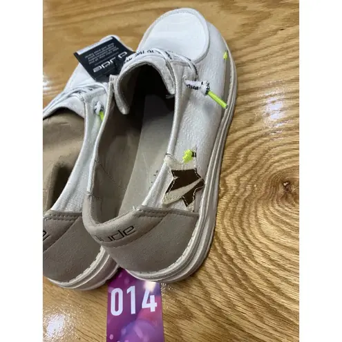 Hey Dude Wendy Star Loafers Women's 8 White Canvas Slip-On Low Top Comfort Shoes