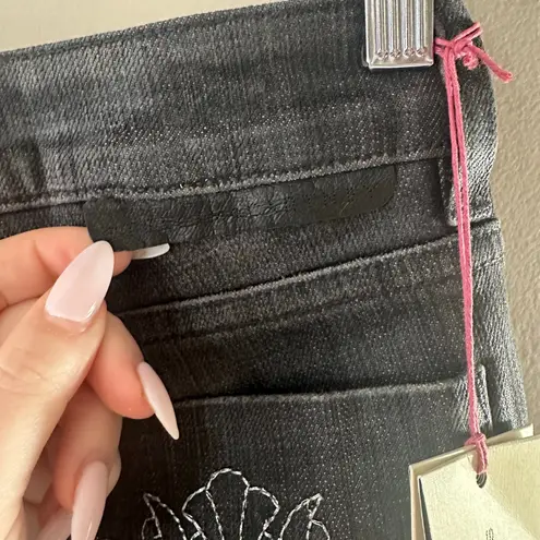 Stella McCartney 2008 Embroidered Slim Leg Jeans Size 25 NEW WITH TAGS