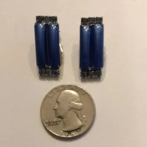 Vintage Blue  Thermoset Rectangular Blue Rhinestone Clip On Earrings