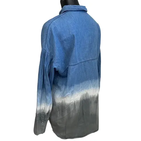 Davi & Dani Chambray Blue Gray Ombré Button Up Top Size Large