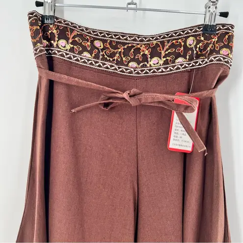 NWT Wide Legged Ankle Length Pants