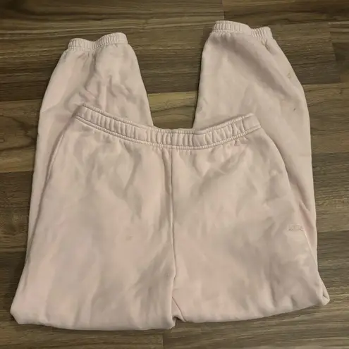 Aritzia  sweat pants  thumbnail 5