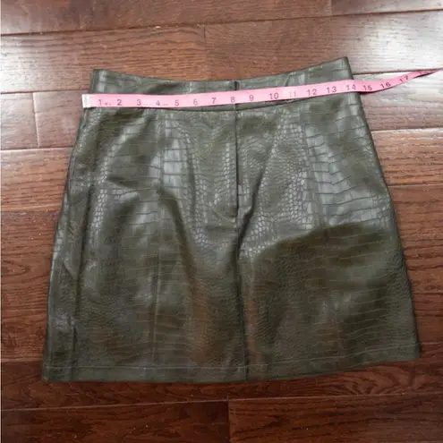 FRNCH Paris Faux Leather Skirt – Croc Embossed – Olive Green – NWT