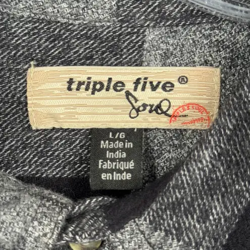 Triple Five Soul Shirt L Flannel Button Up Black Gray Plaid Roll Tab Lumberjack Size L