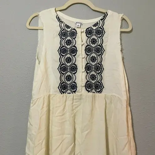 True Religion  Boho Cream Sleeveless Round Neck Embroidered Tunic Blouse Sz S