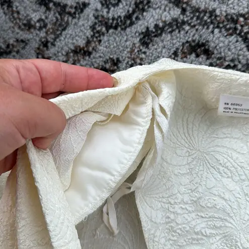 Leslie Fay Vintage Petites Textured Peplum Top & Skirt Set Black Cream 14