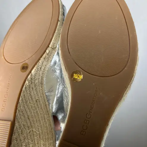 BCBG Generation Silver Metallic Espadrille Wedge Slingback Sandals Size 9