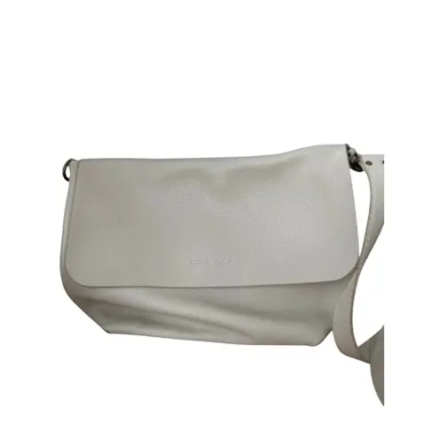CALMA 1600 Leather Pebbled White Crossbody Bag – Minimalist Soft Leather